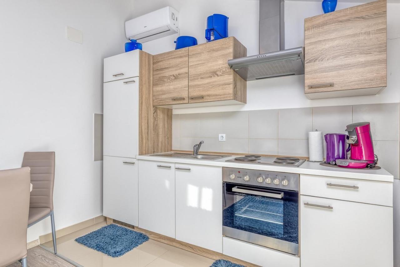 Apartments Kardumovic Kukci Exterior foto